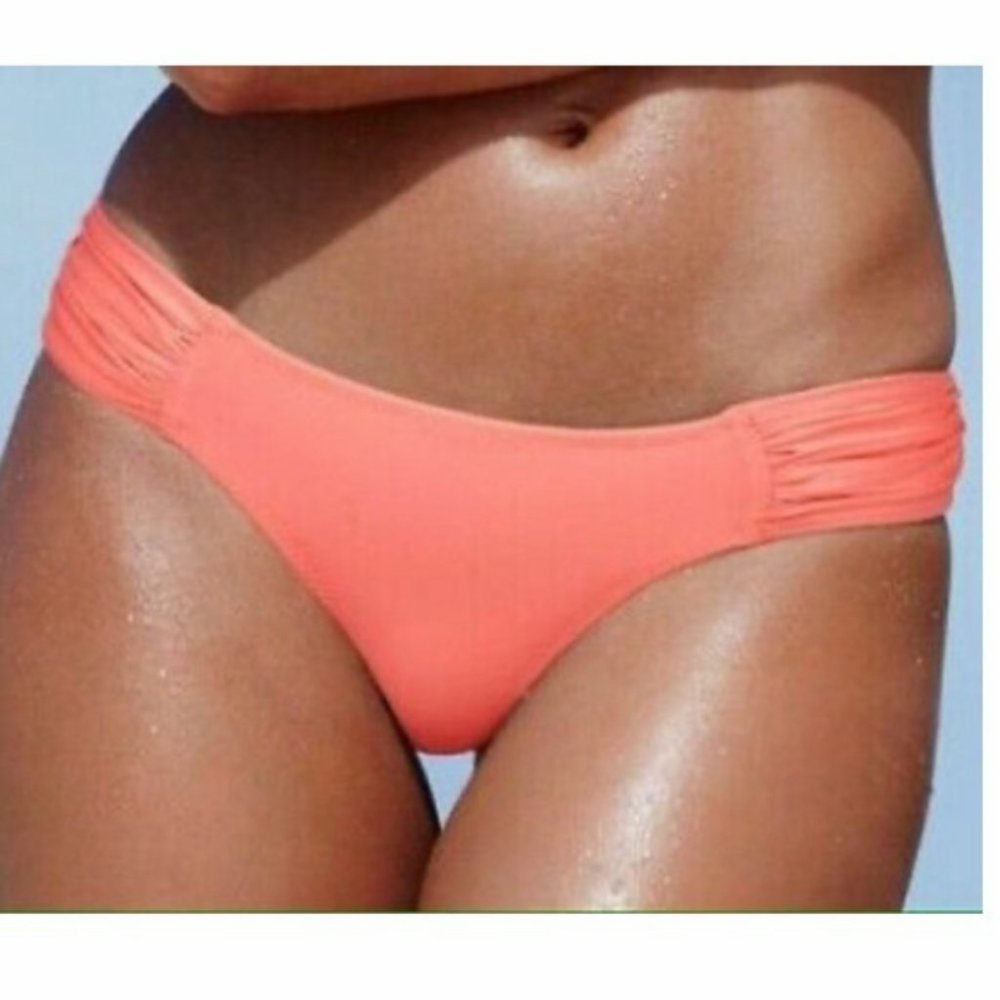 Victoria's Secret Knockout Bikini Bottom Size M